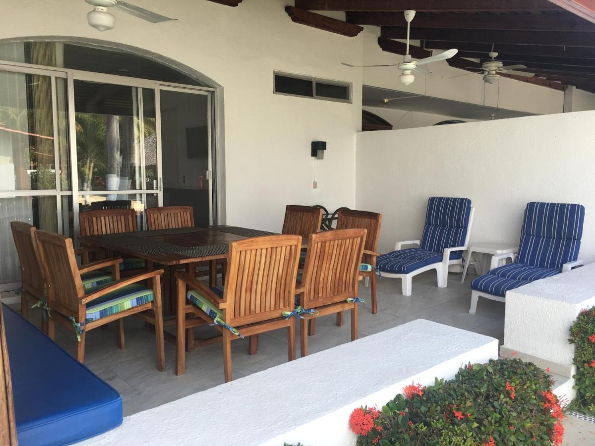 Casa Romantica De Playa Ixtapa  Exterior foto